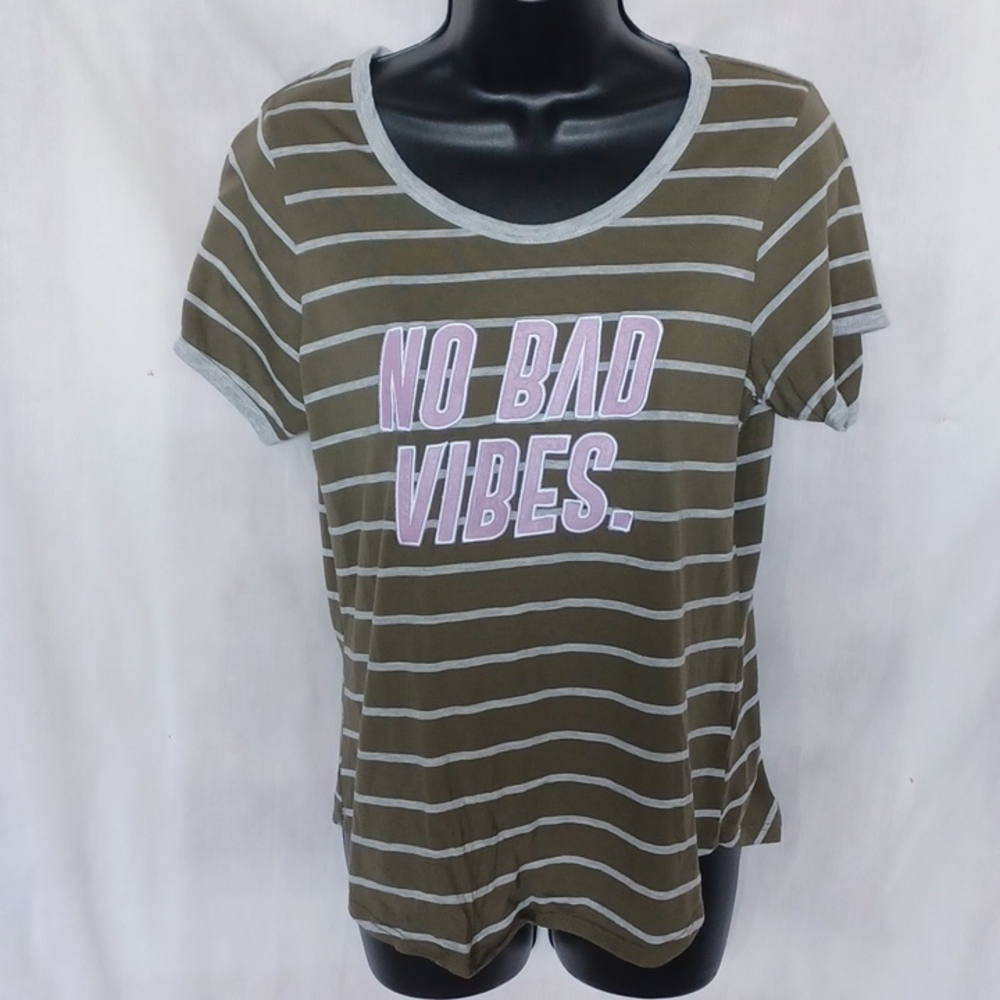 No bad vibes tee - khaki/grey/lilac, high low